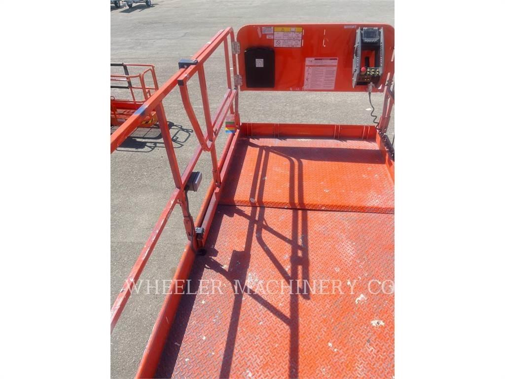 JLG RT4769 Piattaforme a pantografo