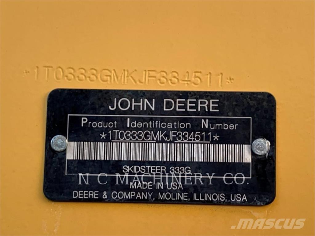 John Deere 333G Mini Pale Gommate