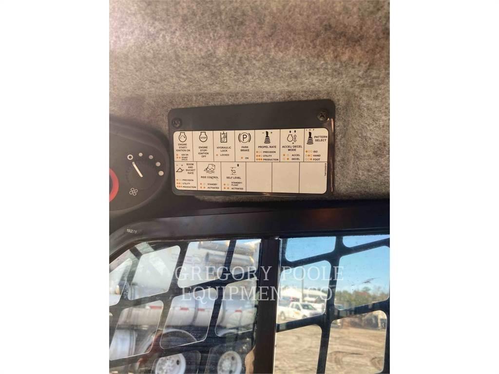 John Deere 333G Pale cingolate