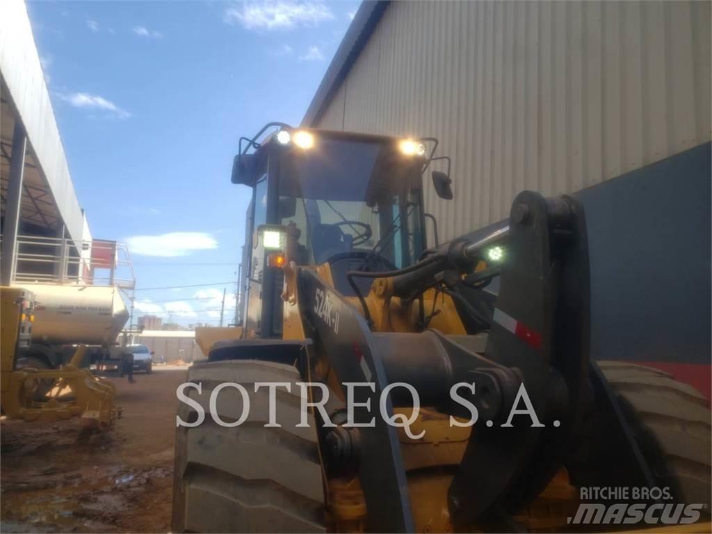 John Deere 524K Pale gommate