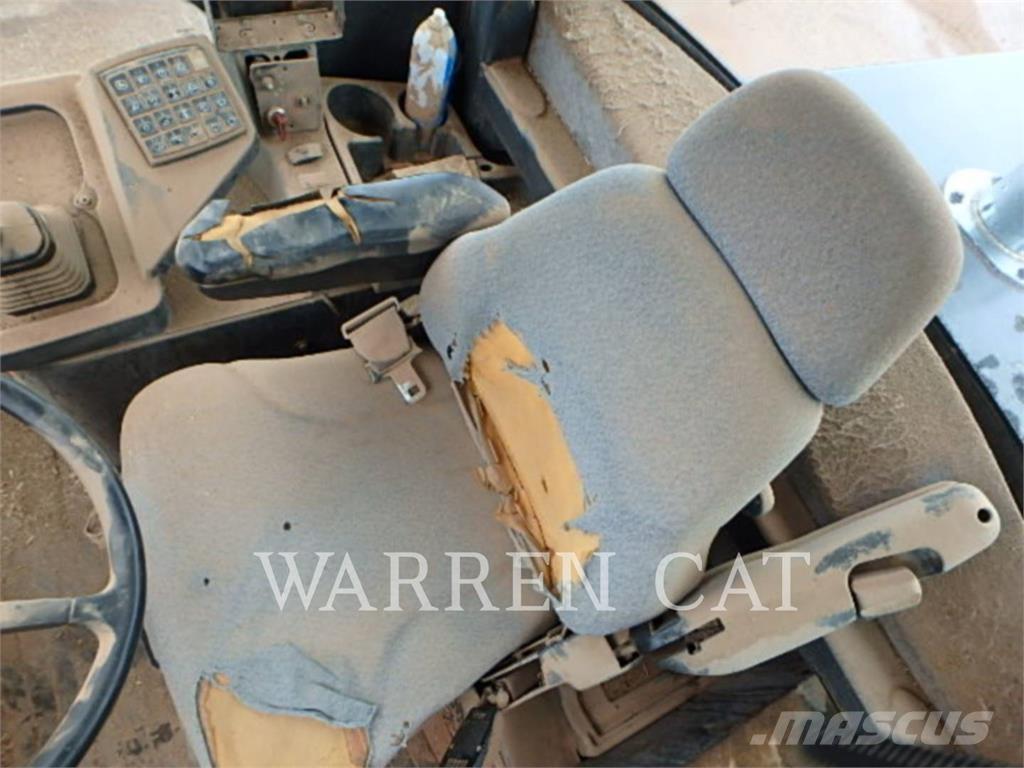 John Deere 544 Pale gommate