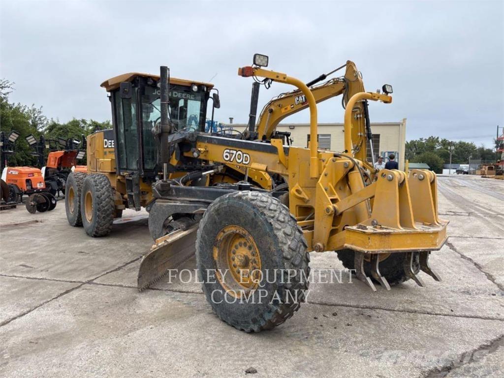 John Deere 670 Motorgraders