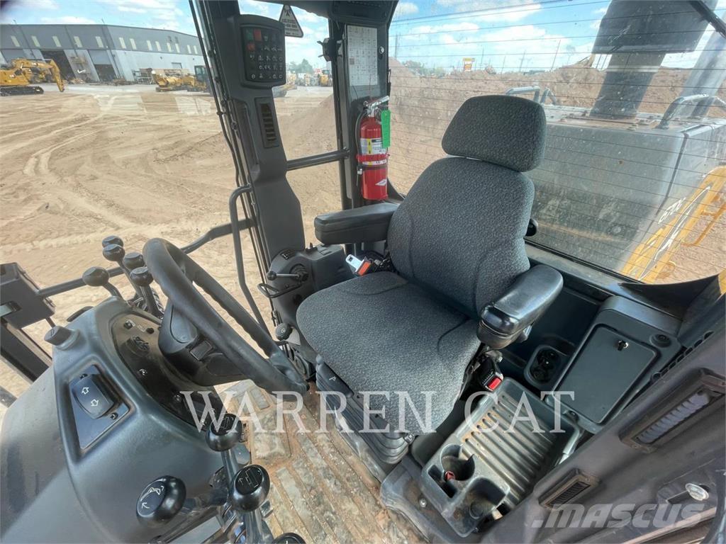 John Deere 670 Motorgraders