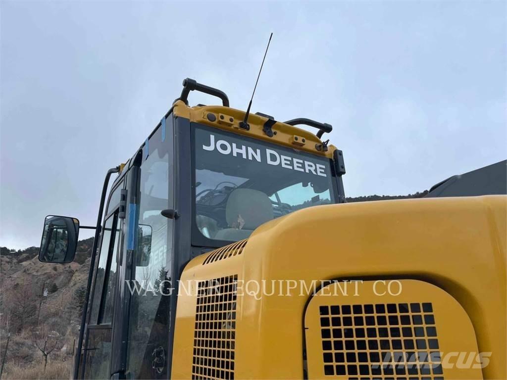 John Deere & CO. 135G Escavatori cingolati