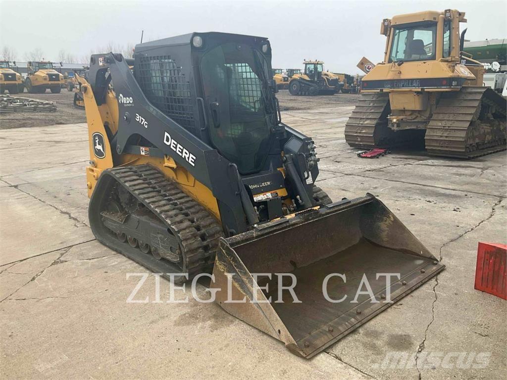 John Deere & CO. 317G Pale cingolate