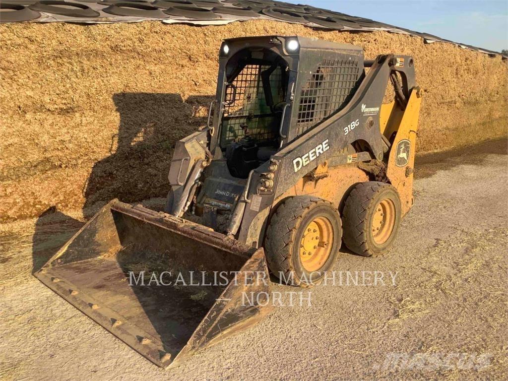 John Deere & CO. 318G Mini Pale Gommate