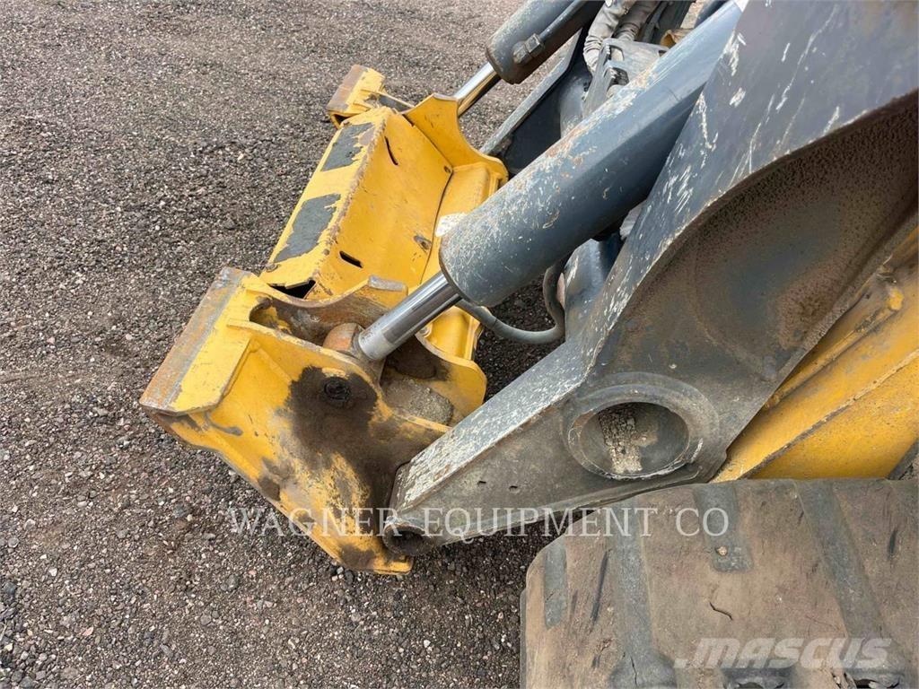 John Deere & CO. 333G Pale cingolate
