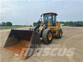 John Deere & CO. 624L Pale gommate