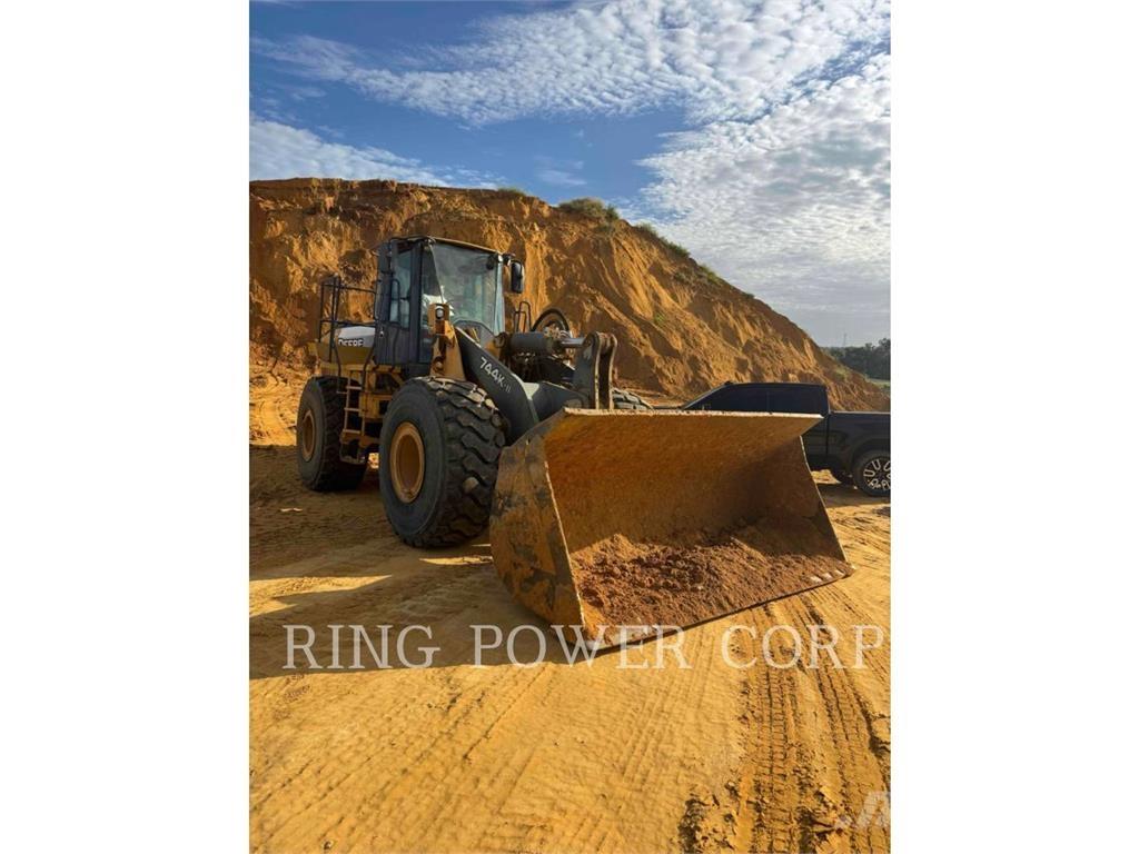 John Deere & CO. 744K Pale gommate