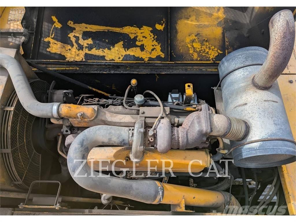John Deere & CO. 790D Escavatori cingolati