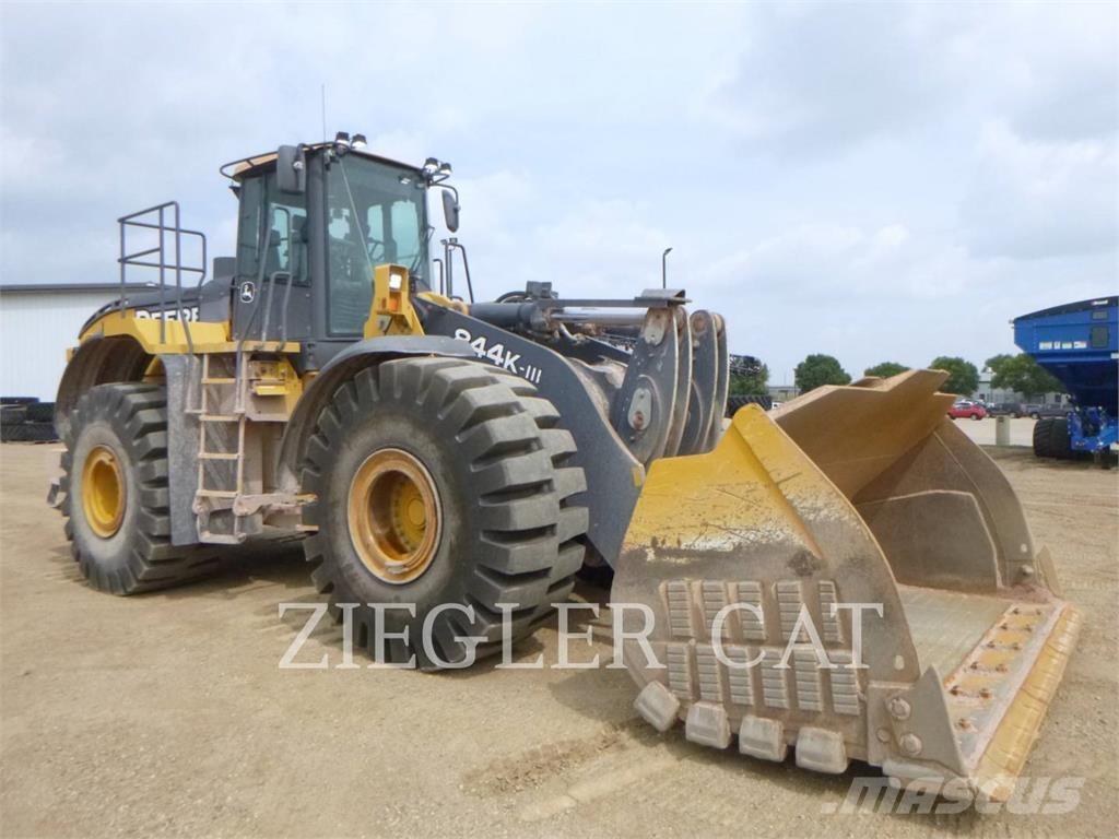 John Deere & CO. 844K III Pale gommate