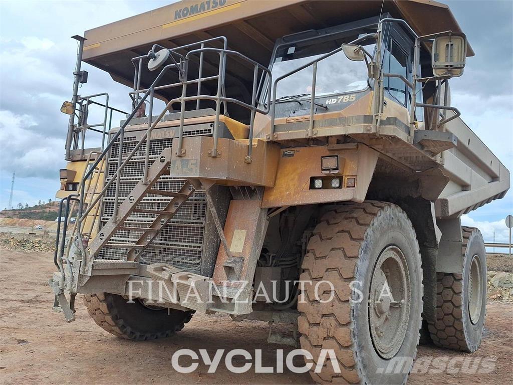 Komatsu HD785-7 Dumpers articolati