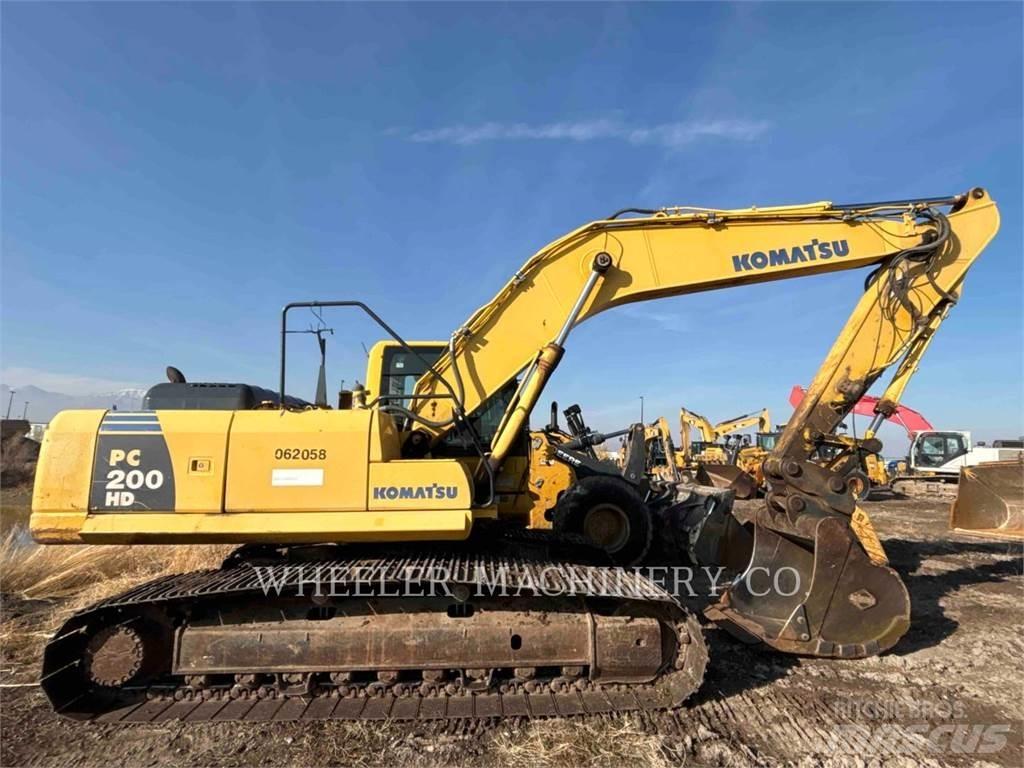 Komatsu PC200-8 Escavatori cingolati