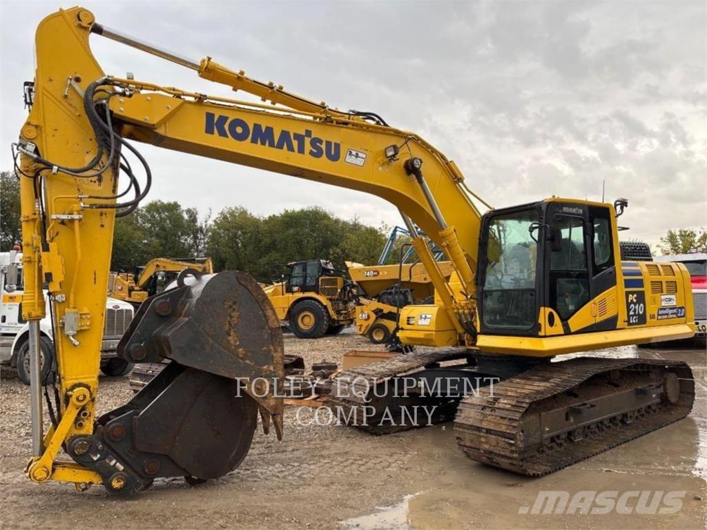 Komatsu PC210 Escavatori cingolati