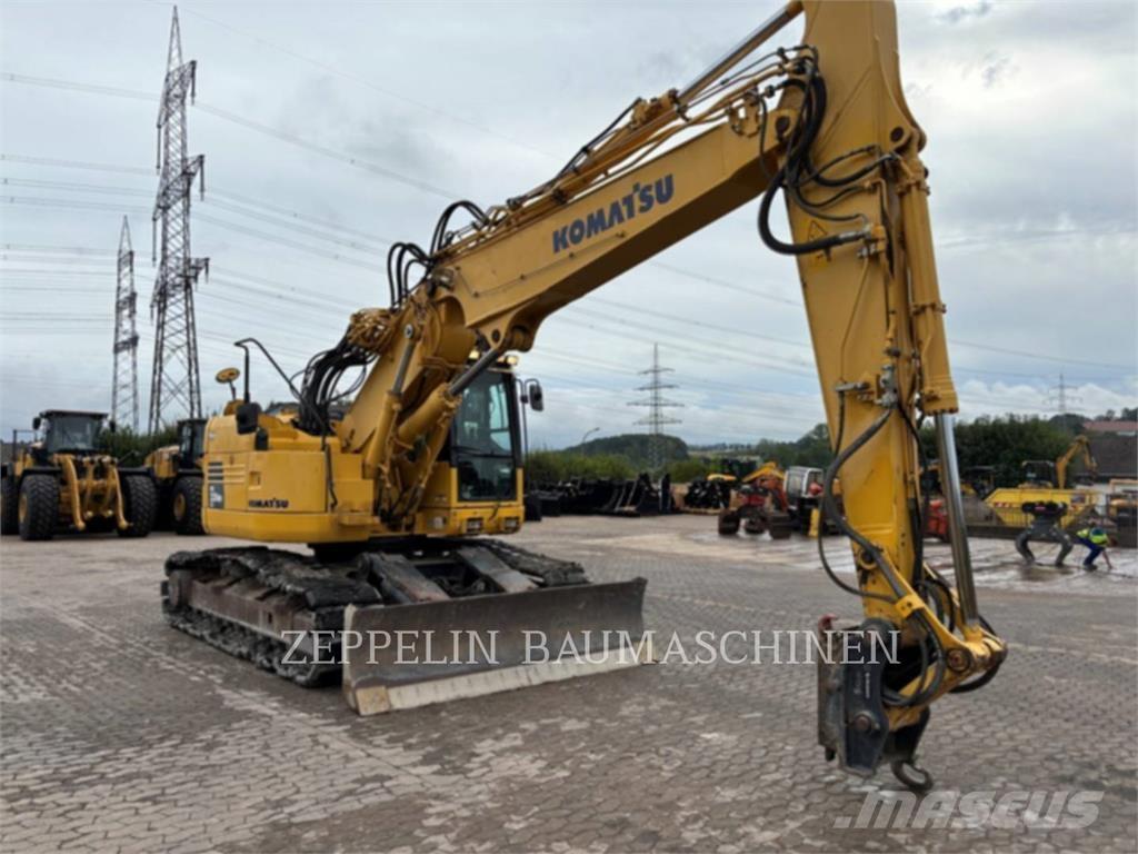 Komatsu PC228 Escavatori cingolati