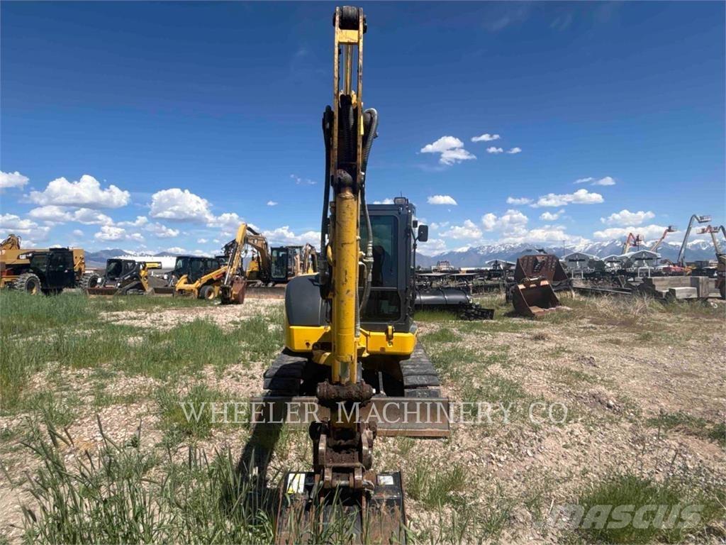 Komatsu PC55MR-5 Escavatori cingolati