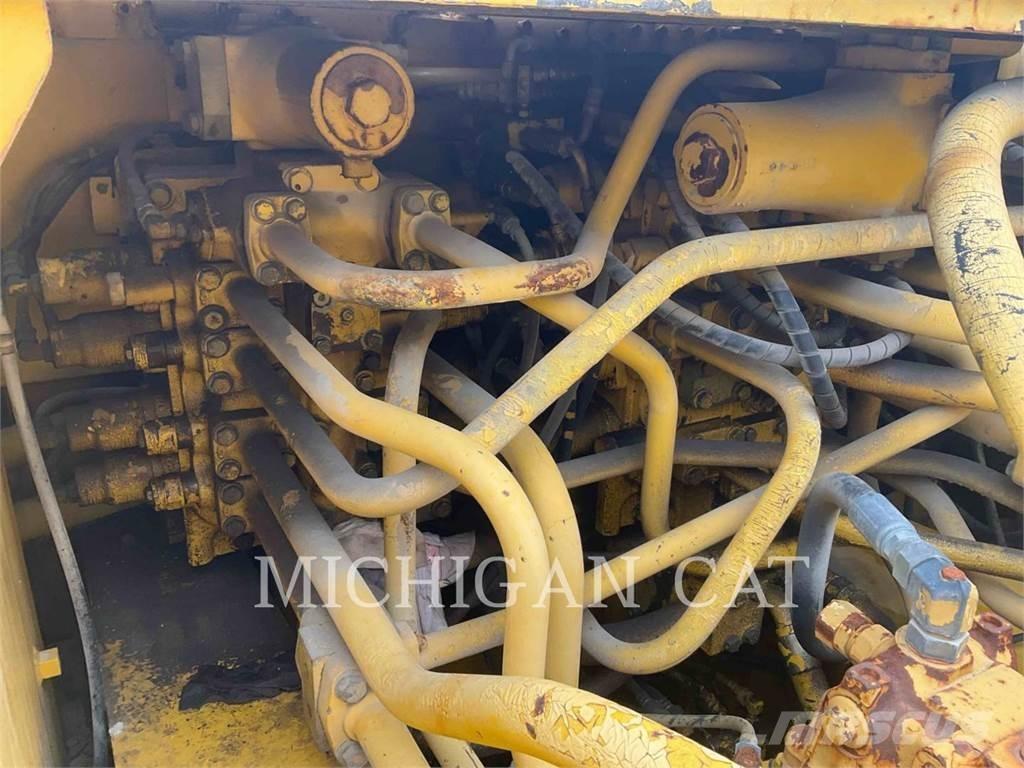 Komatsu PC750LC-6K Escavatori cingolati