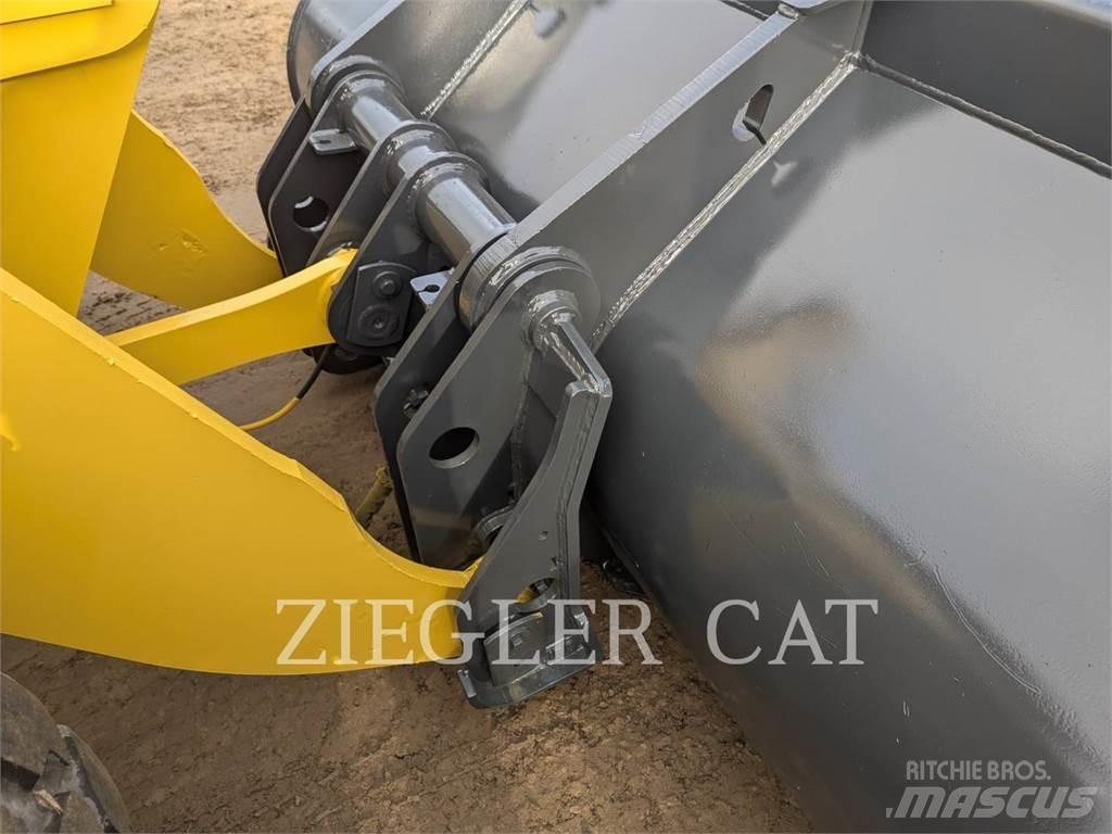 Komatsu WA250-5L Pale gommate