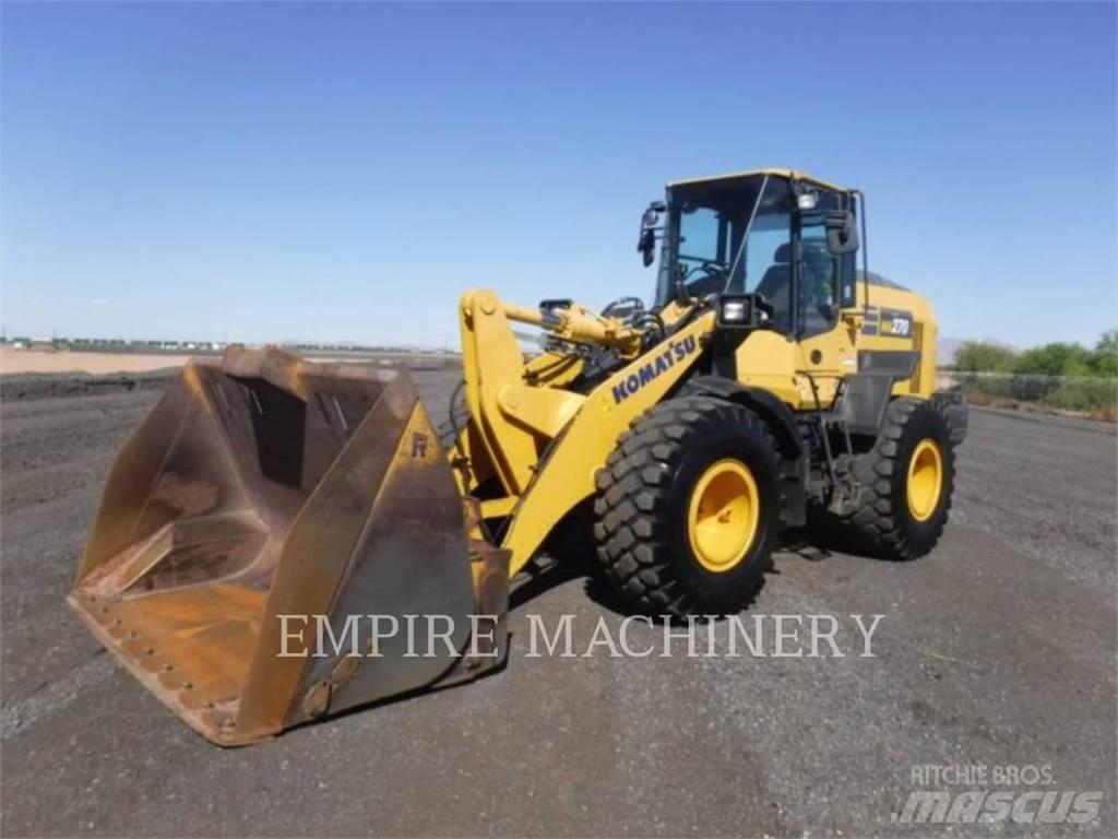 Komatsu WA270-8 Pale gommate