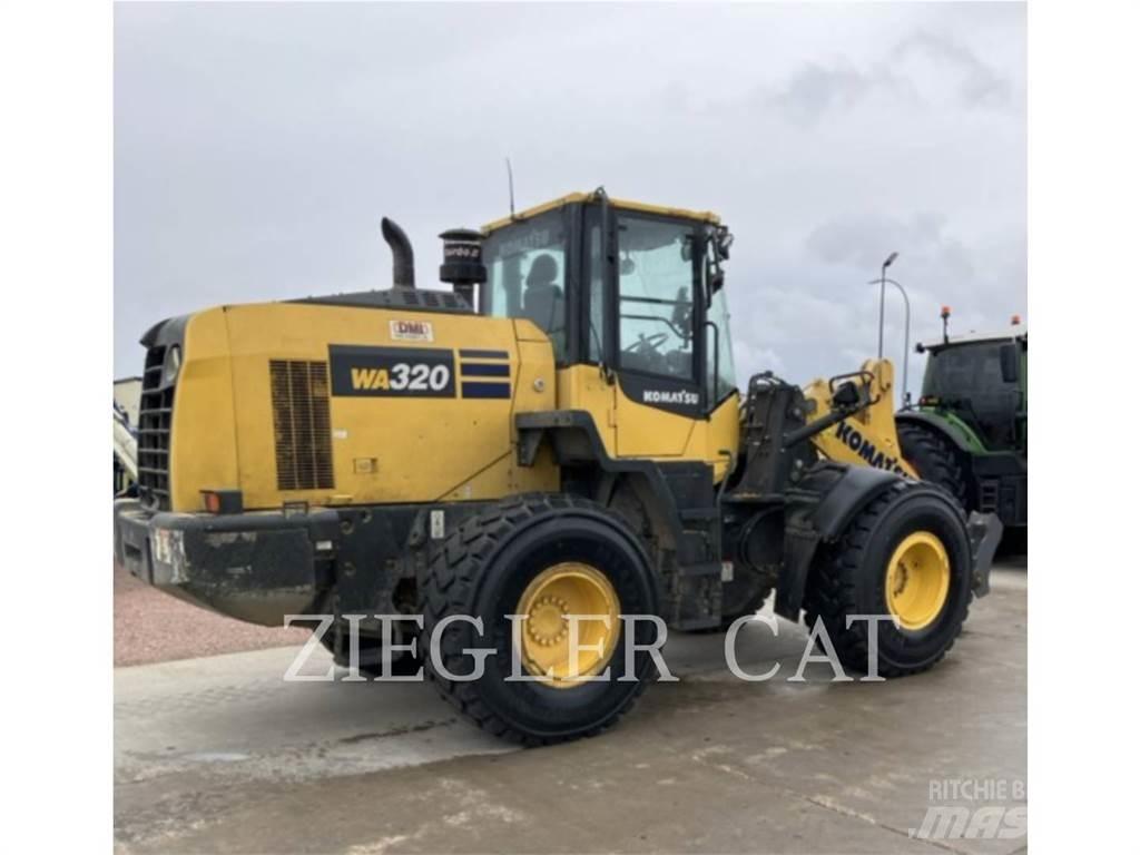 Komatsu WA320 Pale gommate