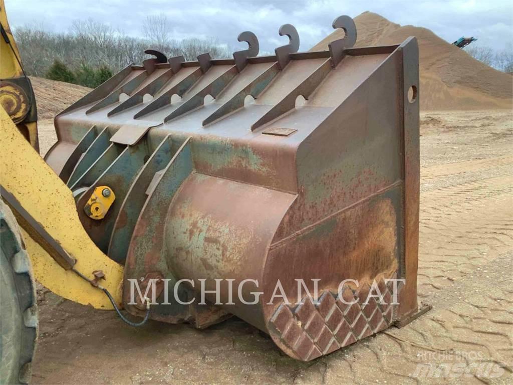 Komatsu WA500 Pale gommate