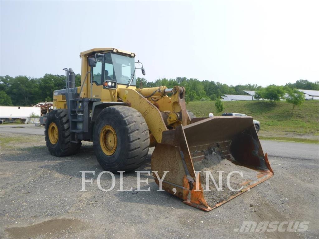 Komatsu WA500-3 Pale gommate