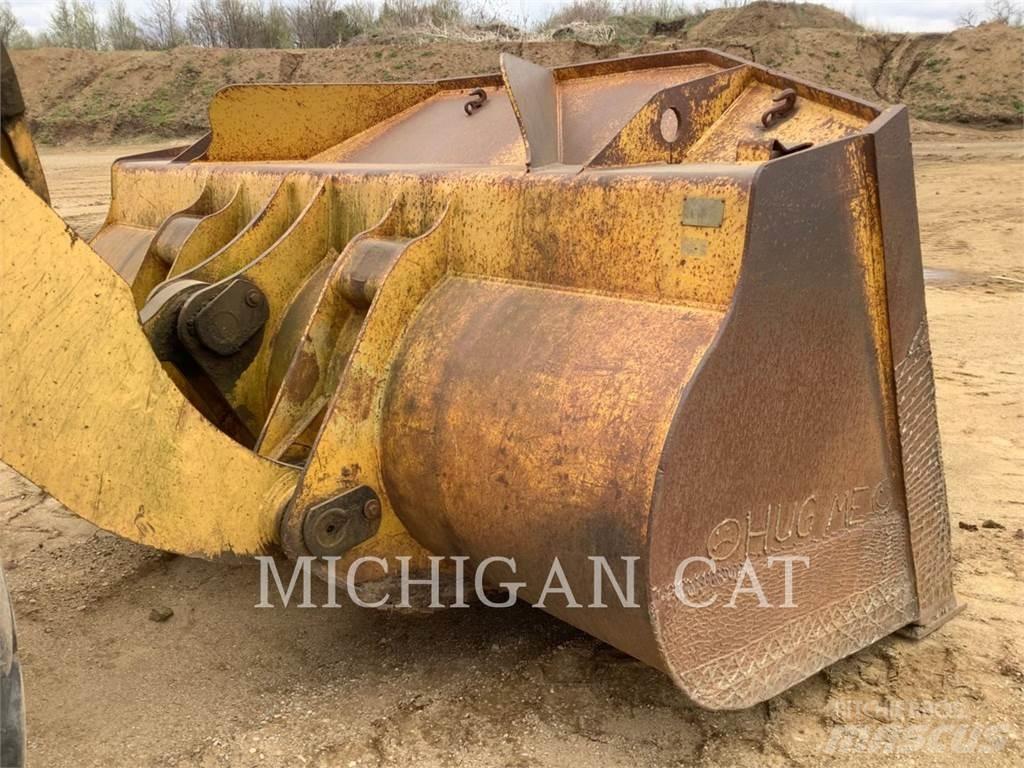 Komatsu WA500-3L Pale gommate