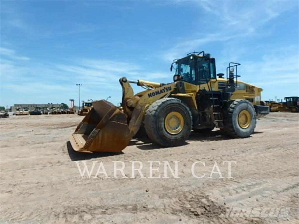Komatsu WA500-7 Pale gommate
