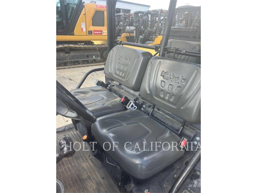 Kubota RTVX1140W Golf cart