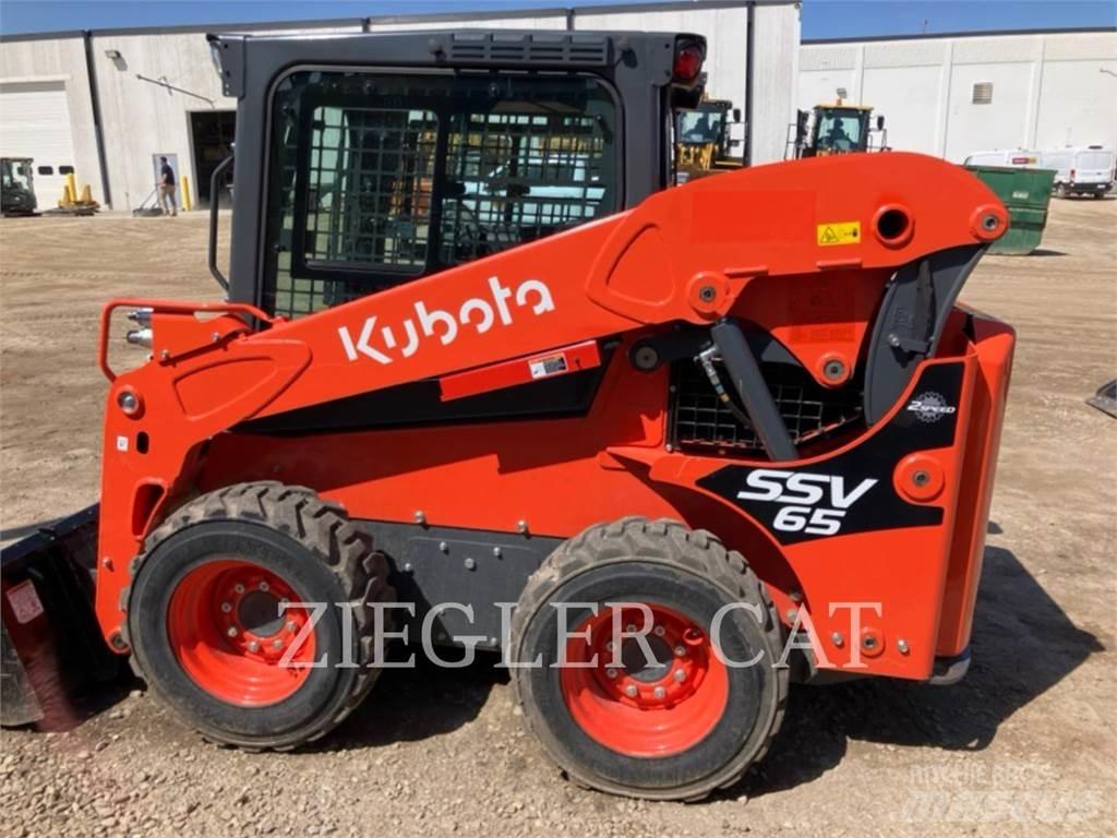 Kubota SSV65 Mini Pale Gommate