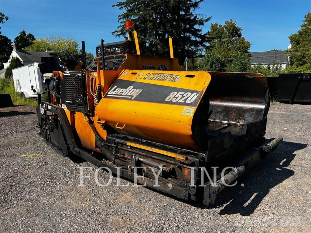 LeeBoy 8520 Finitrici