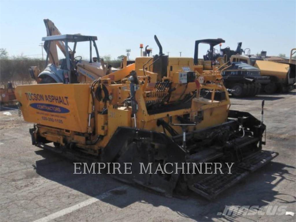 LeeBoy L8500T Finitrici