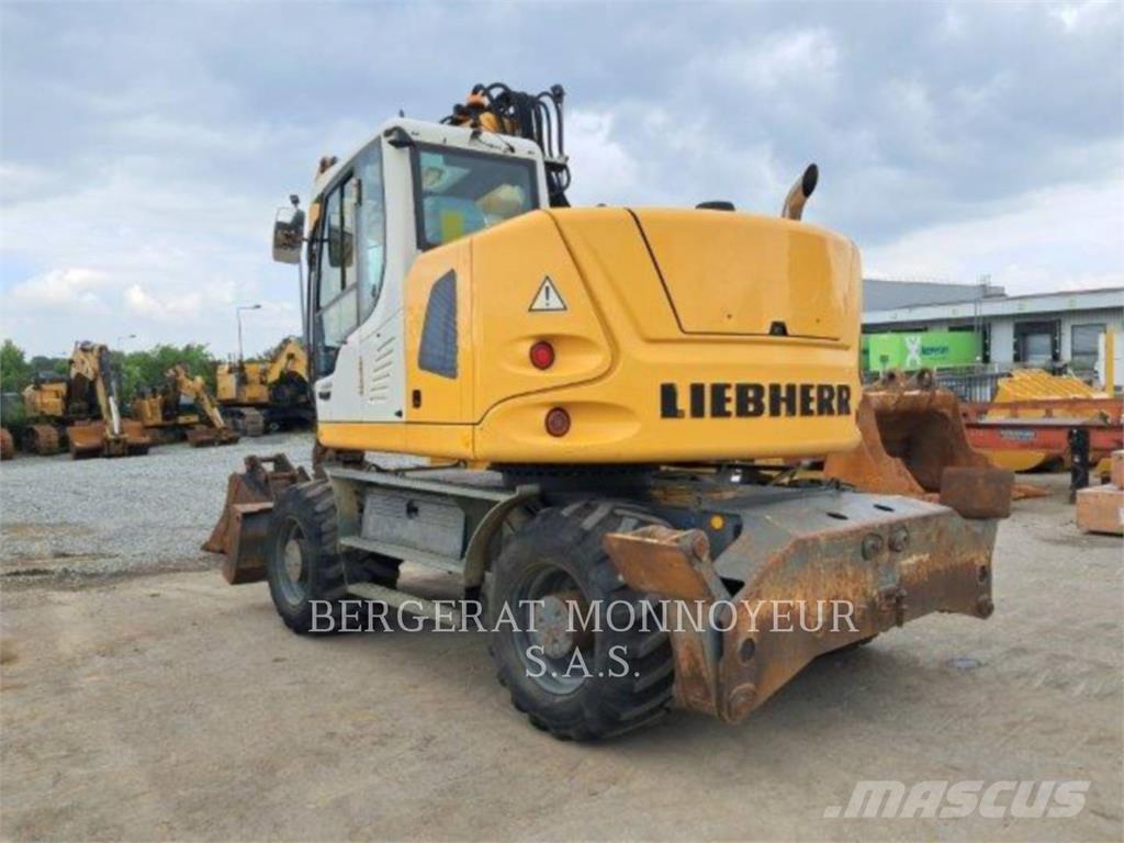 Liebherr A914 Escavatori gommati