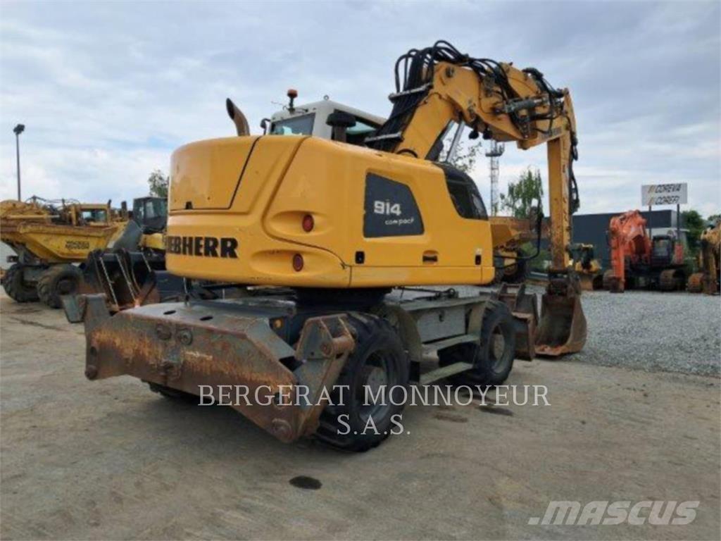 Liebherr A914 Escavatori gommati