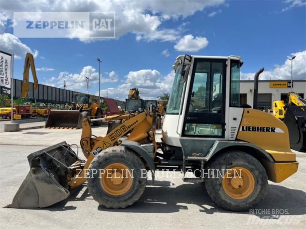 Liebherr L506 Pale gommate