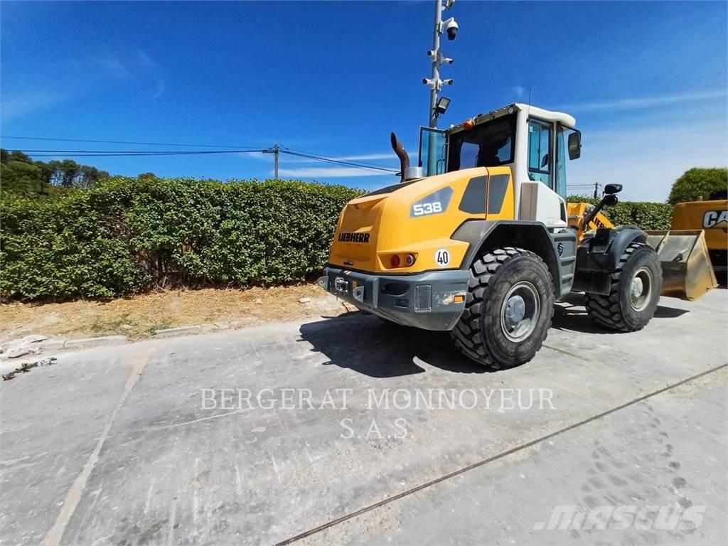 Liebherr L538 Pale gommate