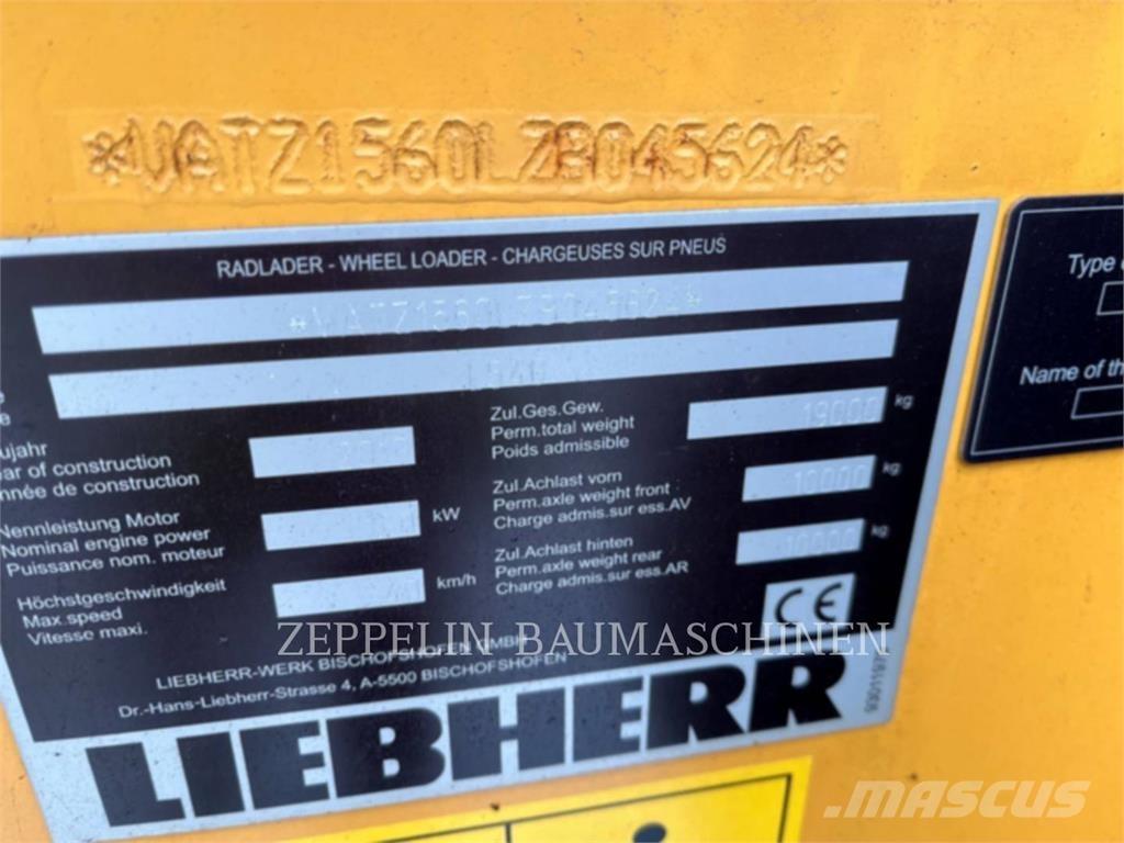 Liebherr L546 Pale gommate