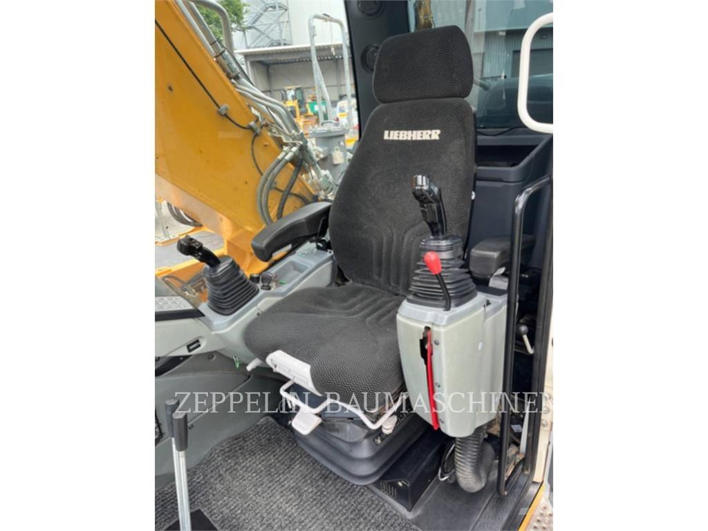 Liebherr R926 Escavatori cingolati