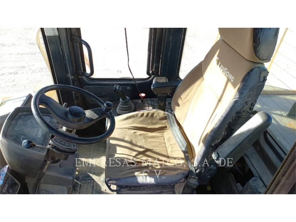 LiuGong CLG856 Pale gommate