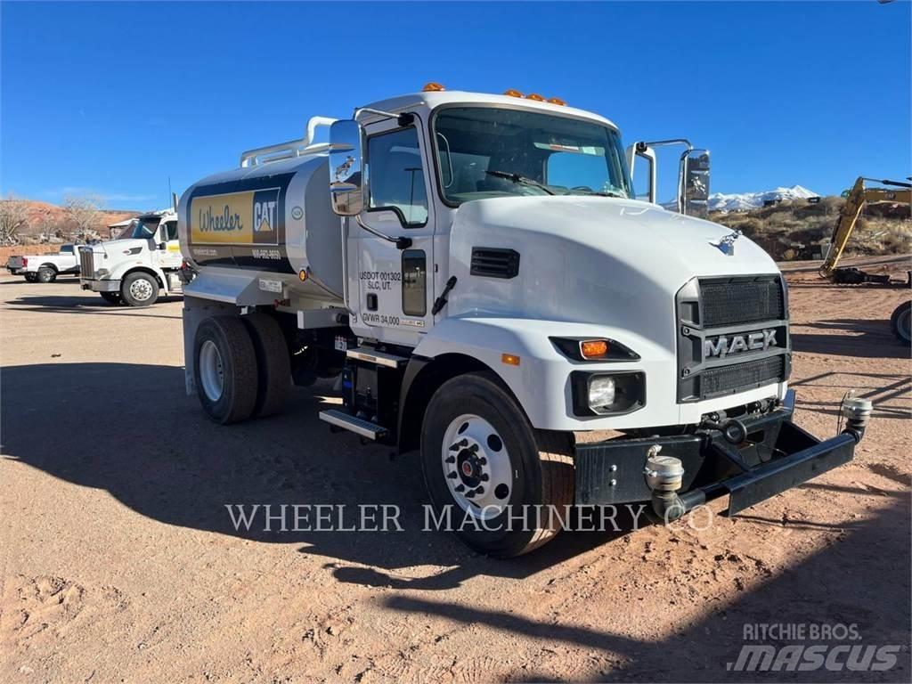 Mack WT2000 A Cisterna