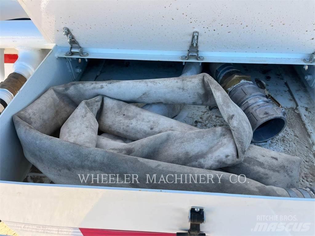 Mack WT2000 A Cisterna