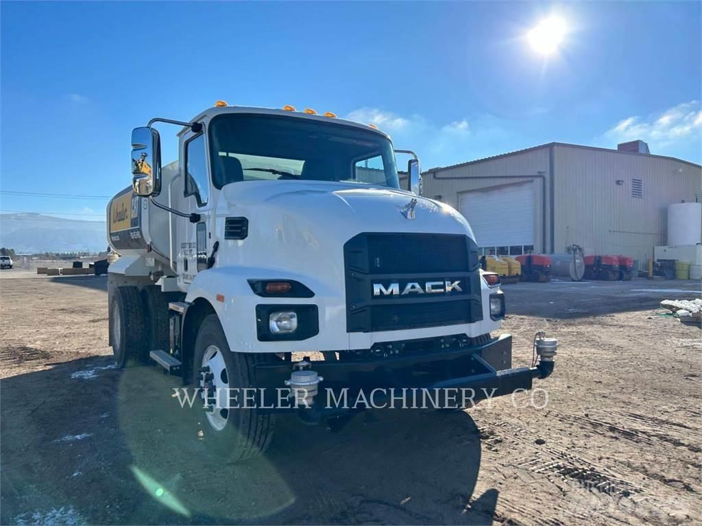 Mack WT2000 A Cisterna