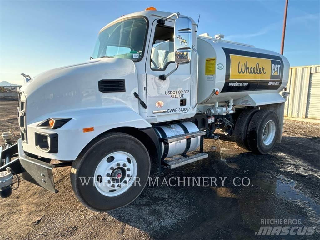 Mack WT2000 A Cisterna