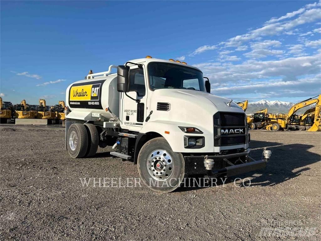 Mack WT2000 A Cisterna