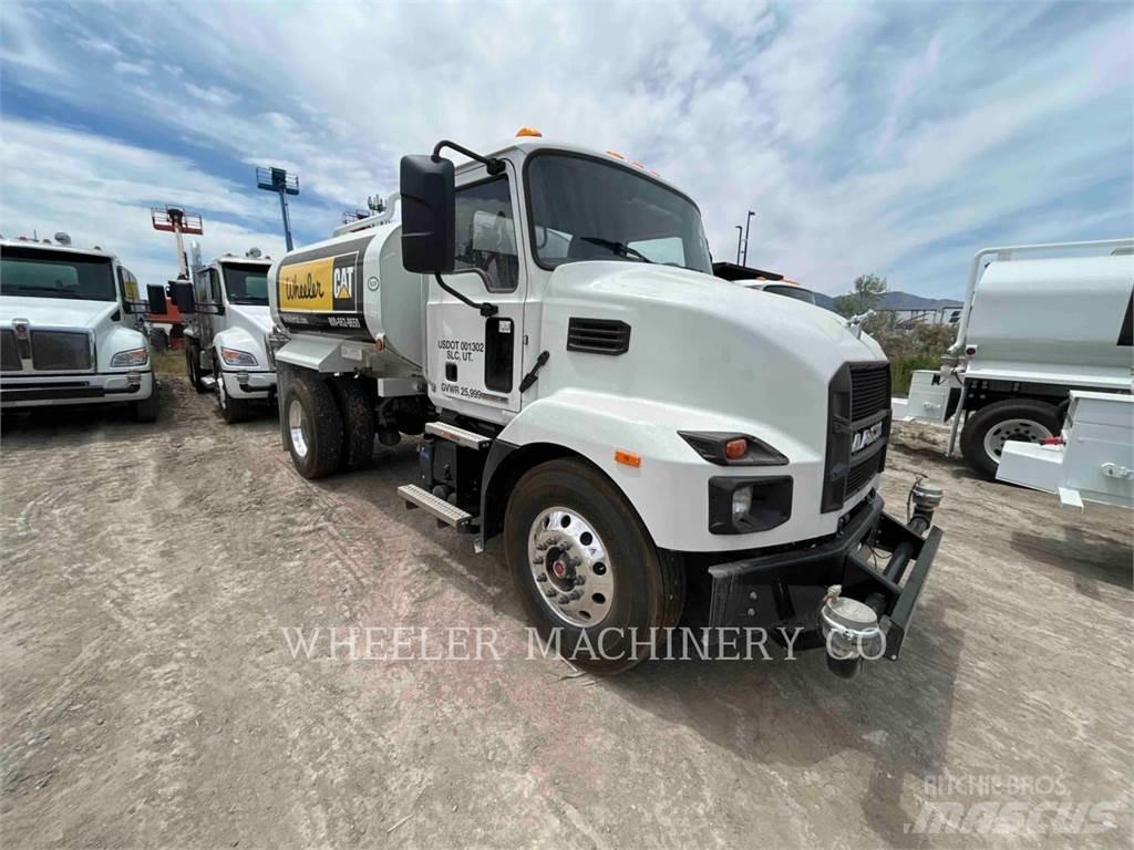 Mack WT2000 A Cisterna