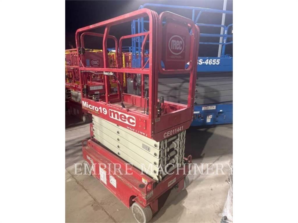 MEC MICRO 19 Piattaforme a braccio articolato