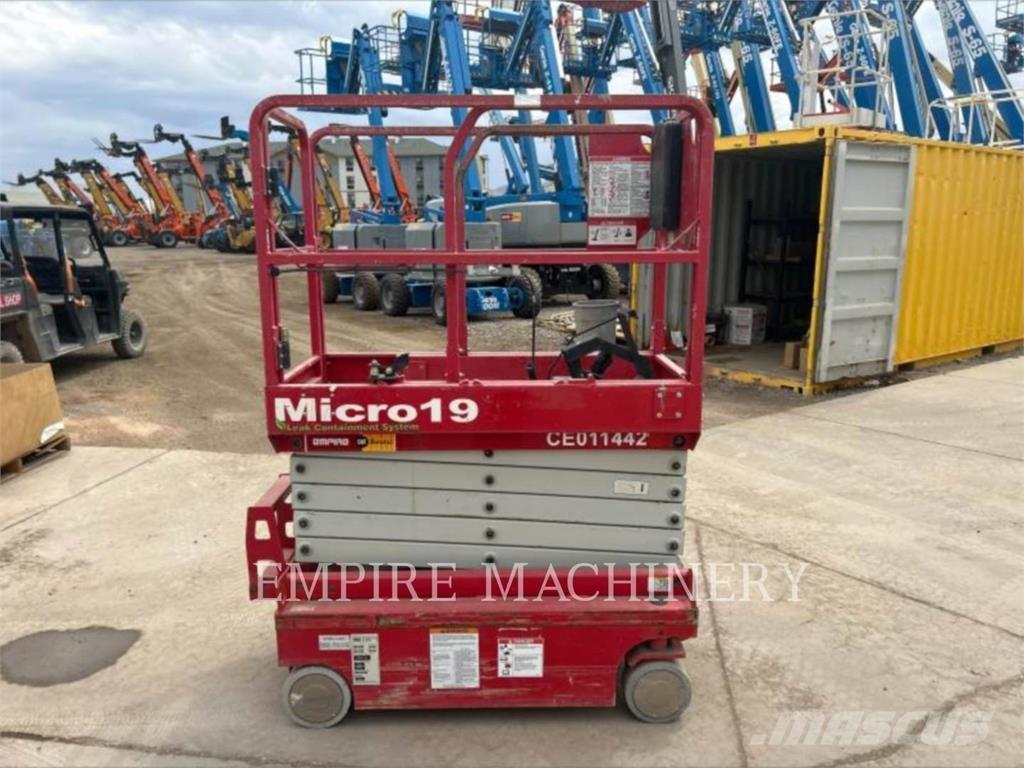 MEC MICRO 19 Piattaforme a braccio articolato