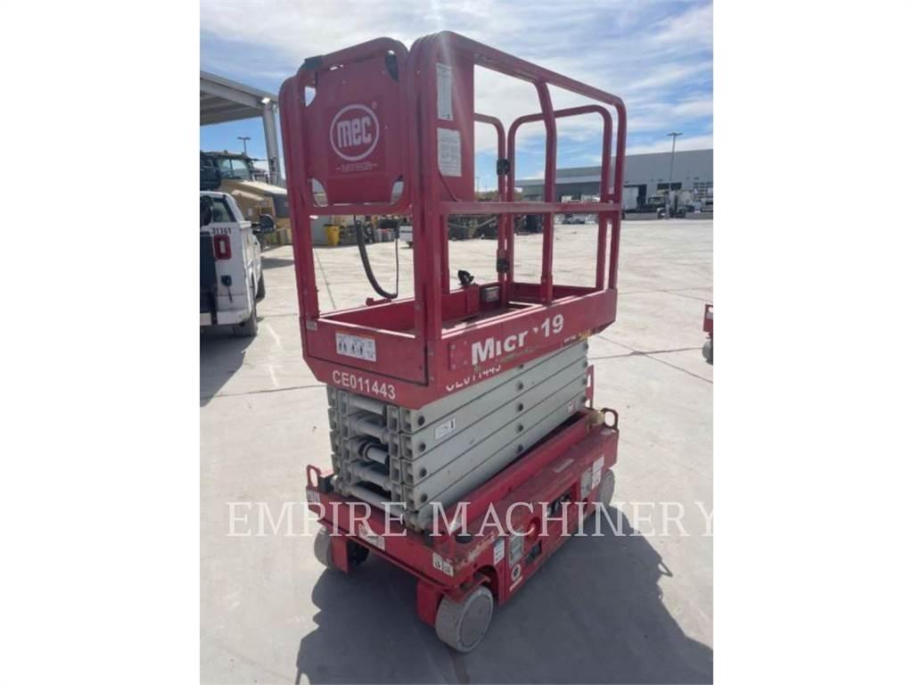 MEC MICRO 19 Piattaforme a braccio articolato