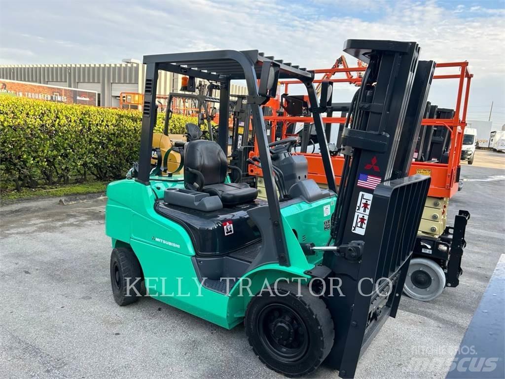 Mitsubishi FGC25 Carrelli elevatori-Altro