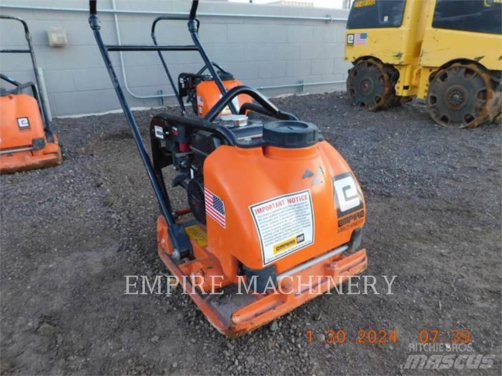 MultiQuip 20PLTCOMP Pale gommate
